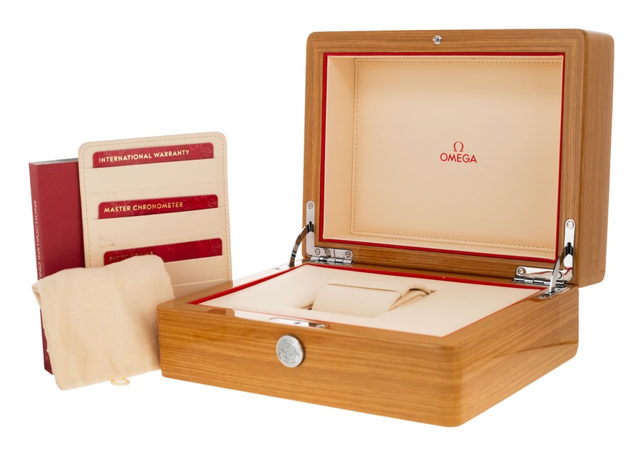 Omega Aqua Terra 150m Gents 220.12.41.21.06.001 Image 5